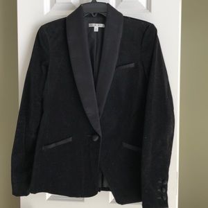 Cabi Black velvet tuxedo jacket